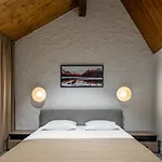 Drevny Grad Park-hotel فندق