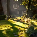 Drevny Grad Park-hotel Otel 3*