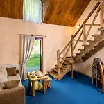 древній град парк-готель 3*