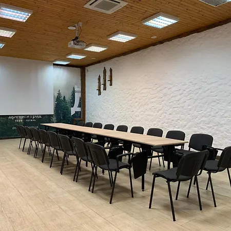 瑞夫利格瑞德公园酒店