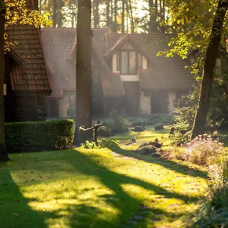 Drevny Grad Park-hotel Hotel Leopoli