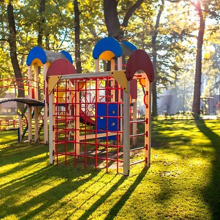 瑞夫利格瑞德公园酒店 酒店 3*