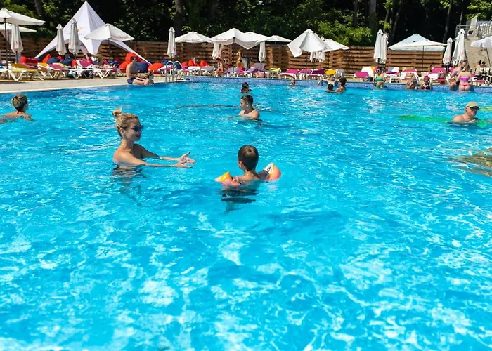 Drevny Grad Park-hotel Lwów