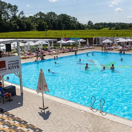 ホテル Drevny Grad Park-hotel 3*